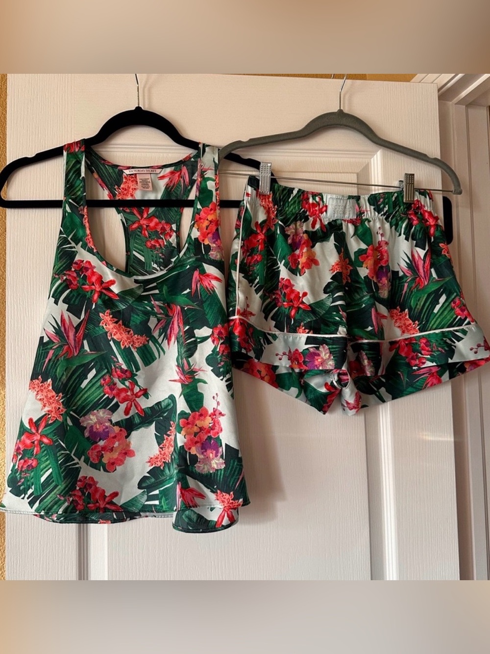 Victoria's Secret Tropical Floral Satin Pajama Tank & Shorts in Green and Pink